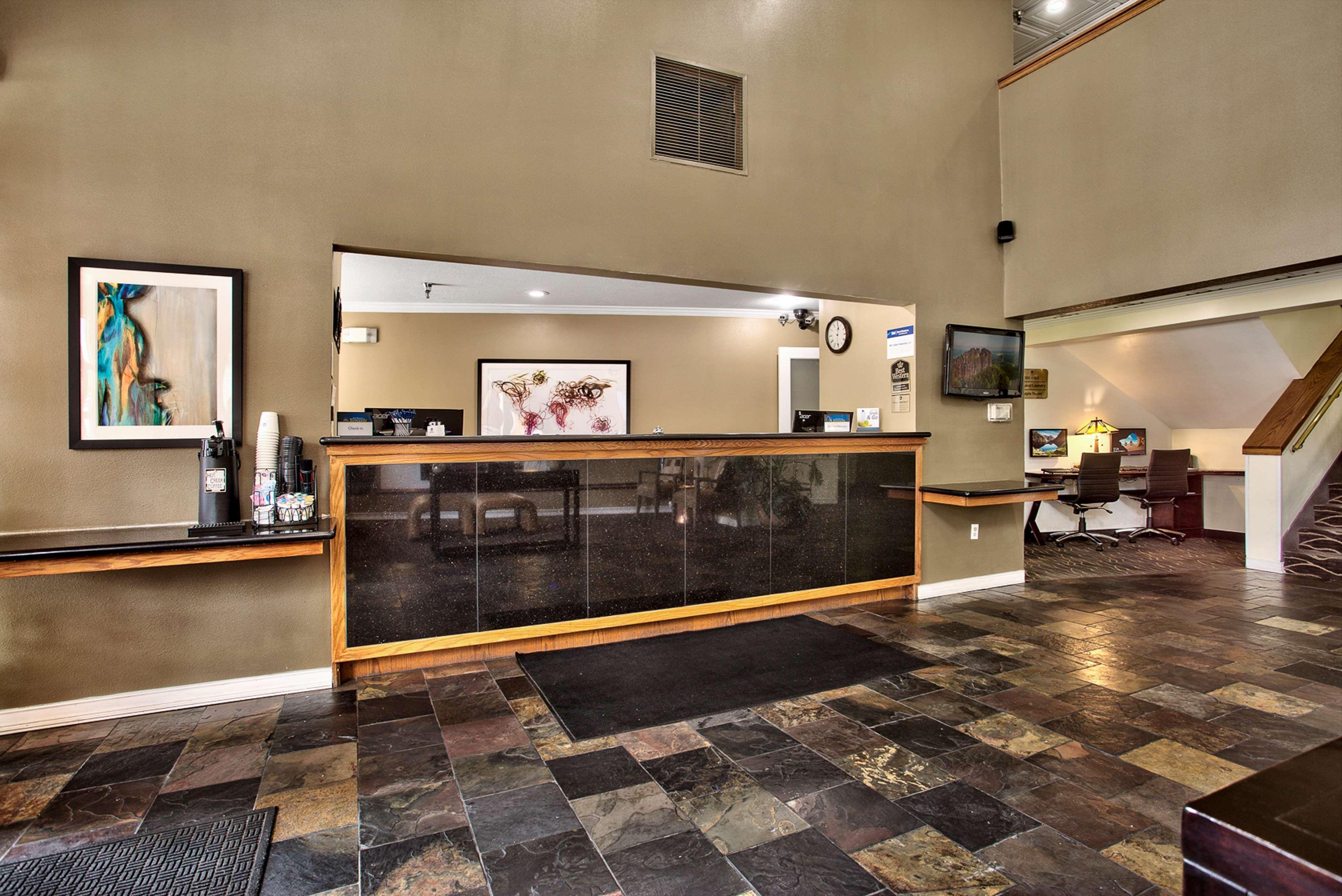 Best Western Mountain View Inn Springville Bagian luar foto