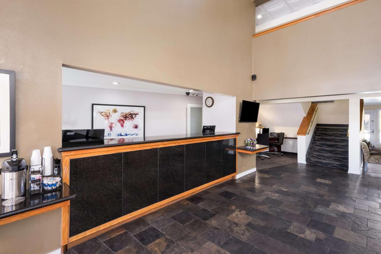 Best Western Mountain View Inn Springville Bagian luar foto